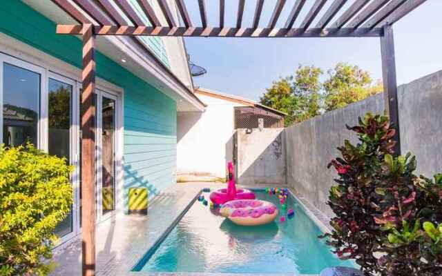 Holiday Home Pitchayapa Poolvilla