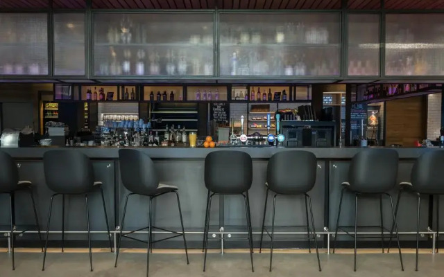 Moxy York