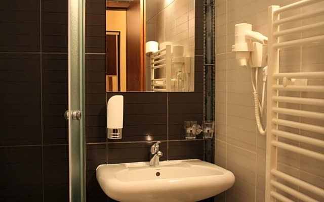 Garni Hotel Cosmopolitan