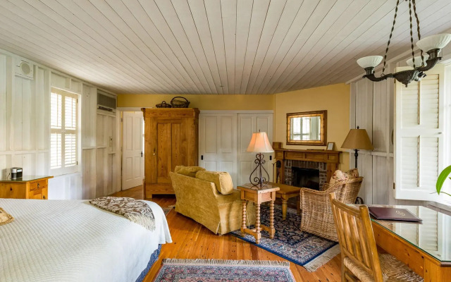 Simpson House Inn