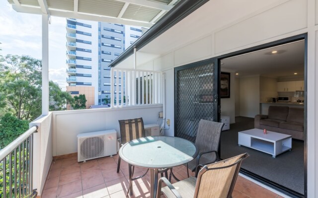 Airtrip Apartment on Russell St
