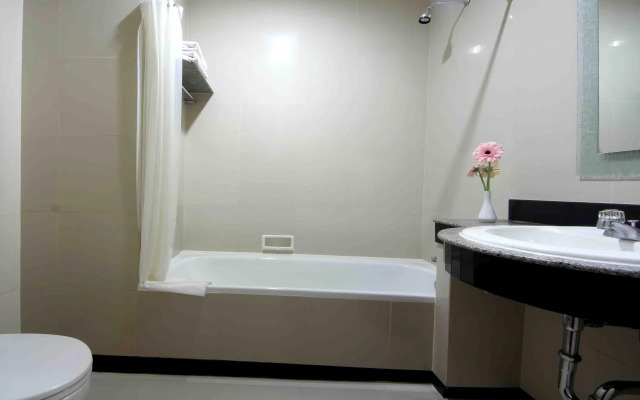 Bentani Hotel & Residence