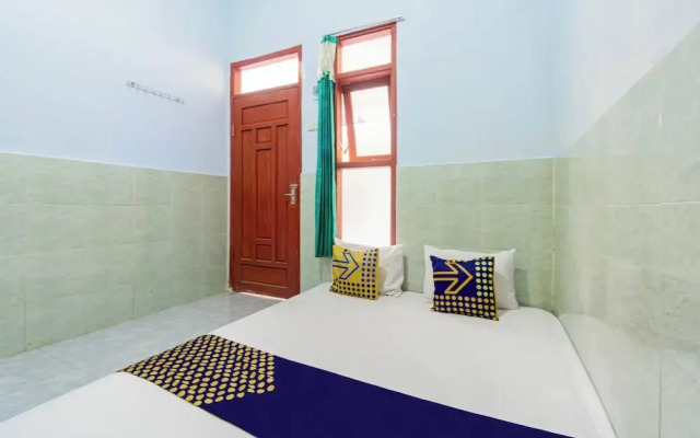 SPOT ON 93965 Ibrahim Guest House Syariah