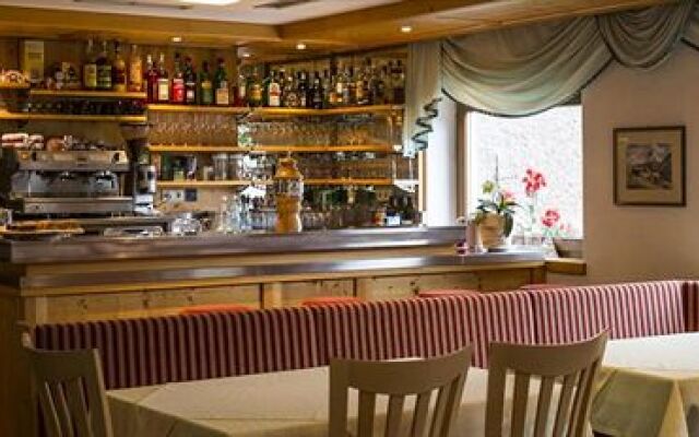 Hotel Dolomitenblick