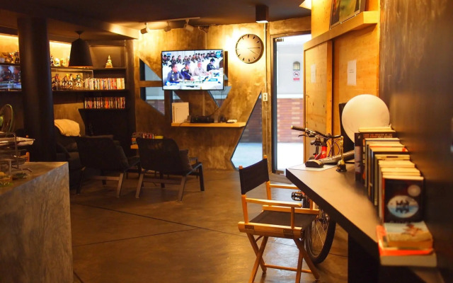 C40Winks Hostel