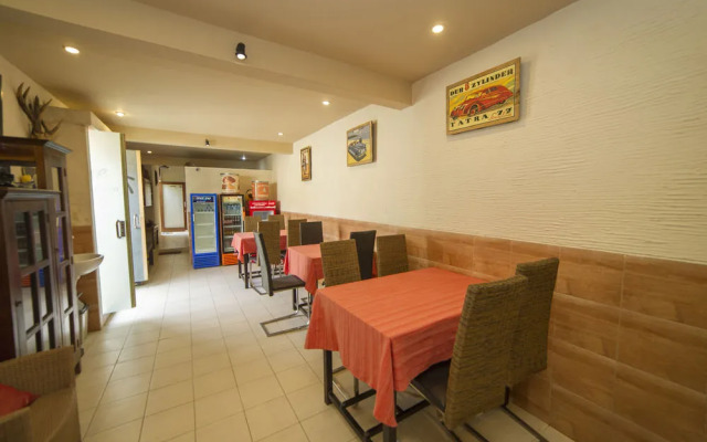 Airy Premier Renon Tukad Citarum LC1 Bali