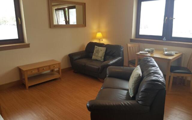 Apartment 2, Quay Head View