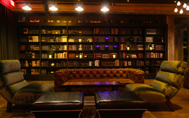Loews Hollywood Hotel