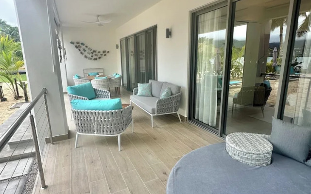 Pineapple Beach Villas
