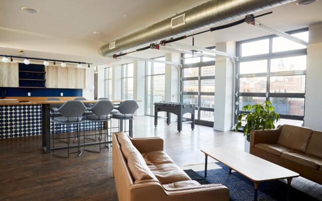 Contemporary Museum District Suites by Sonder