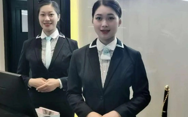 Xana Hotelle (East futi subway station, wanjincheng, Zhengzhou)