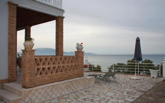 Laura Beach House