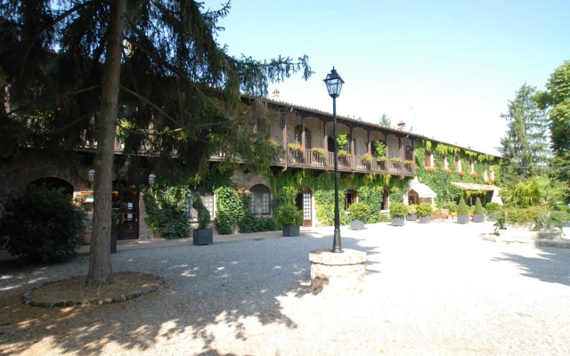 Отель Residenza Torre di San Martino