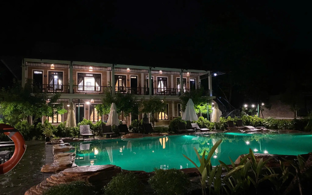 Sol Bungalows