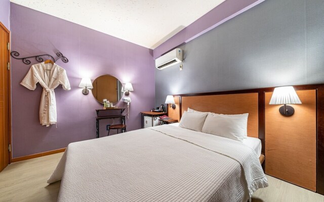 Oryu Bon Motel