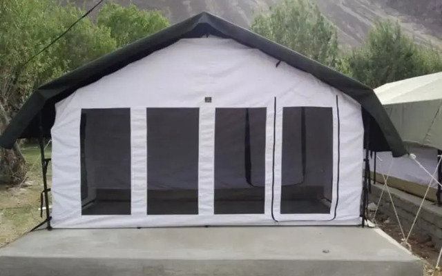 The Ladakh Summer Camp