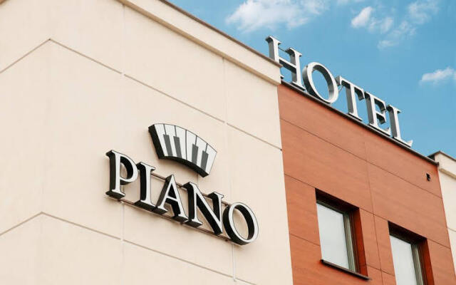 Hotel Piano