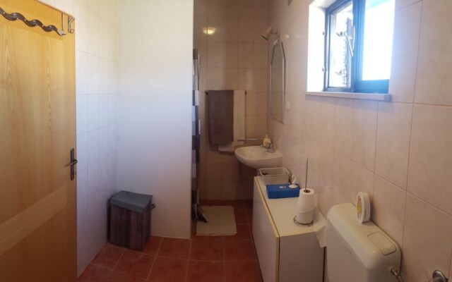 Apartment With one Bedroom in Trogir, With Enclosed Garden and Wifi