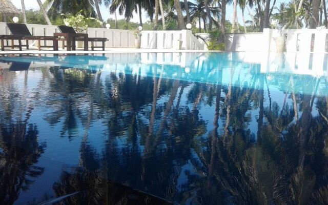 Nirvana Beach Boutique Hotel