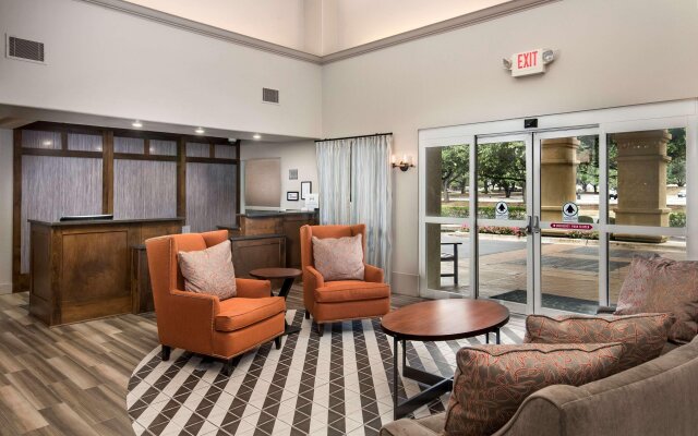 Homewood Suites by Hilton Austin-South/Airport