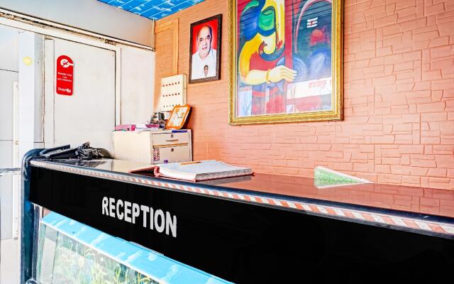 OYO Flagship 83274 Hotel Ashoka Inn