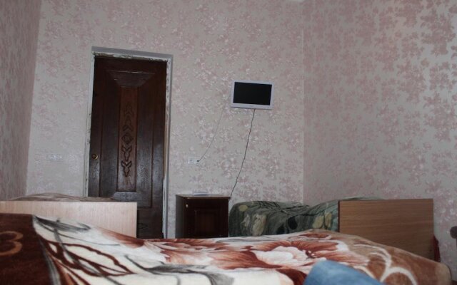On Kazachya Hostel