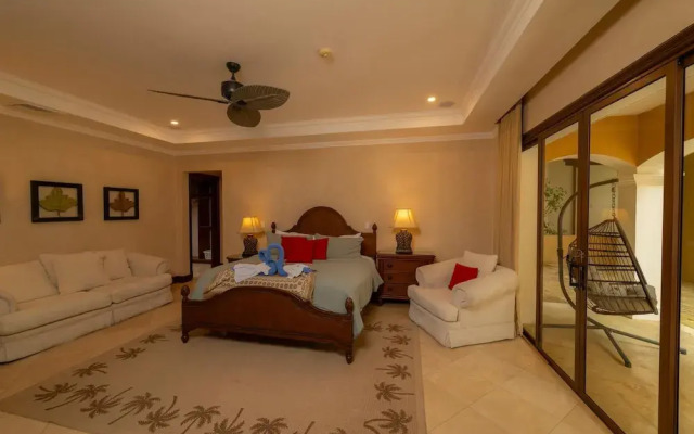 - Casa Zafiro 7 Bedrooms Private Pool