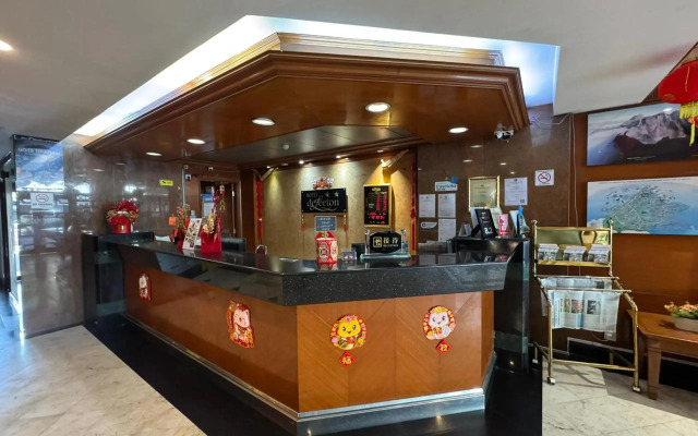 Hotel DeLeeton