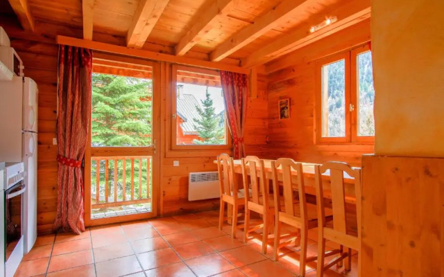 Chalet L'Eitièro hameau des Chazals Nevache Hautes Alpes