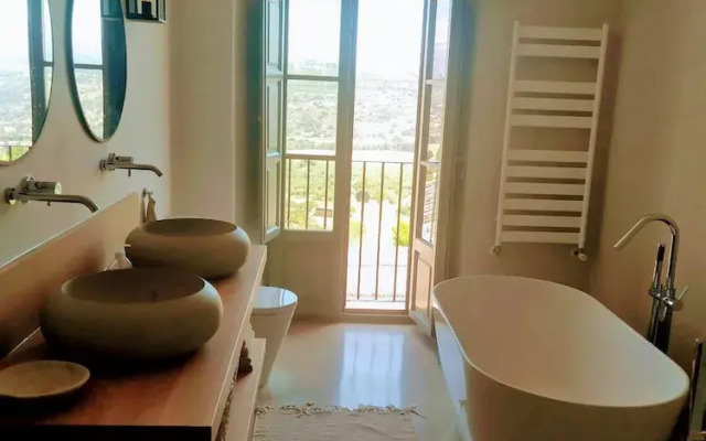 Exclusive Finca With Padel Court in Ronda - La Villa Magdalena
