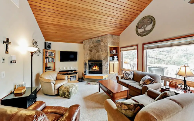 Flat Top #2 - 3 Br Home
