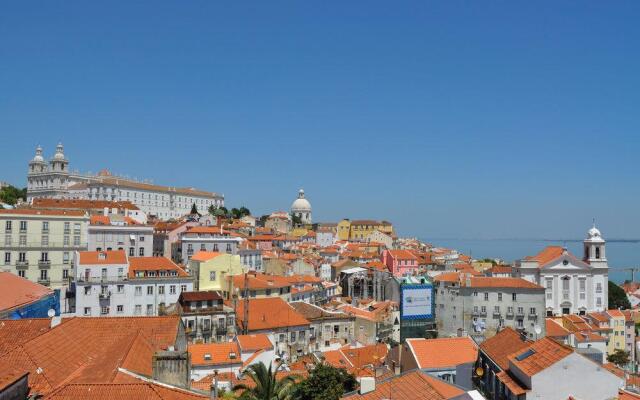 Hello Lisbon Castelo Apartments