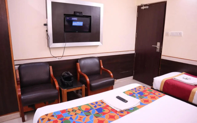 Smilestay Sairam Residency