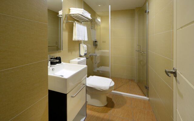 Talmud Hotel Tainan