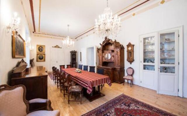 Chateau GrandCastle