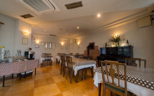 Hotel Acqua Santa