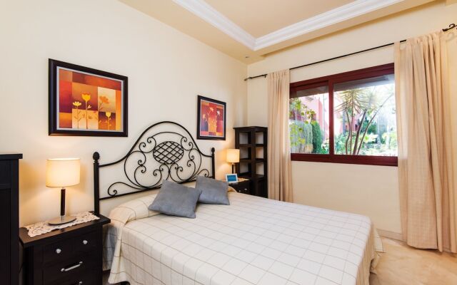 RentAndHomes Marbella Luxury Beach