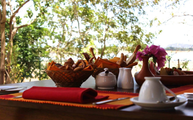 Thaulle Pure Ayurveda Resort - Yala