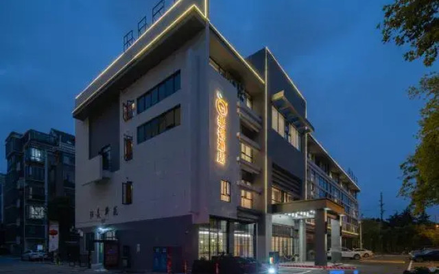 YIXINGMANJUHOTEL