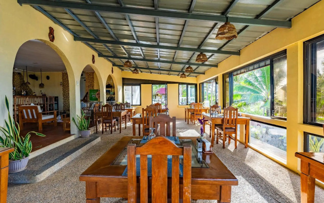 Blue Star Dive & Resort