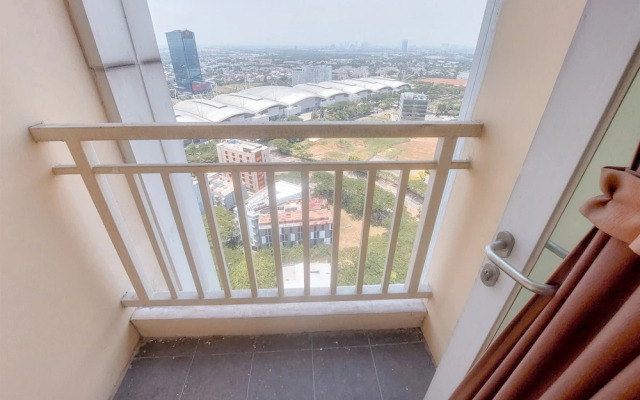 Minimalist And Warm Studio Apartment At B Residence