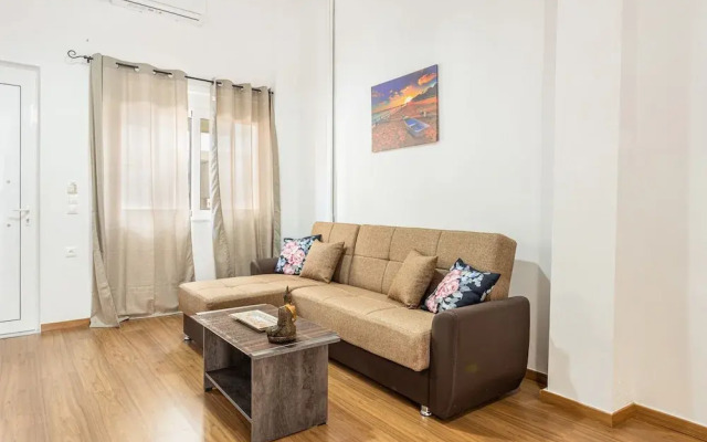 Neva's Apartment's in Center Chania 1 & 2