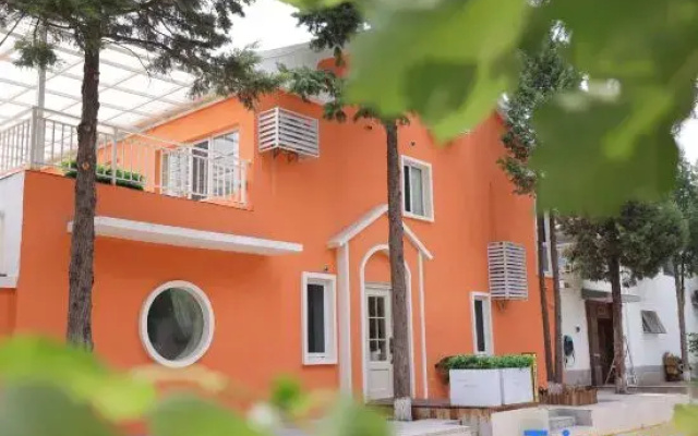 Villa's courtyard