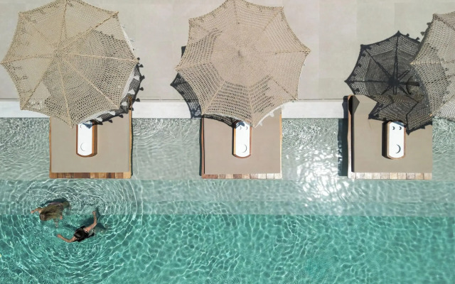 Apeiron Blue Santorini - Sustainable Adults Only 14+