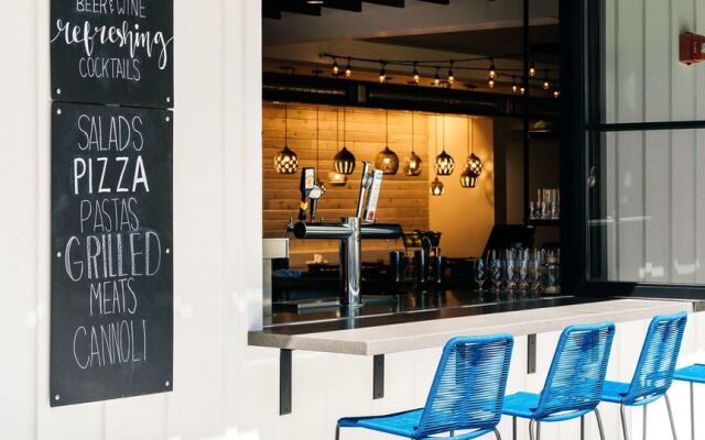 Calistoga Motor Lodge & Spa, a JdV by Hyatt Hotel
