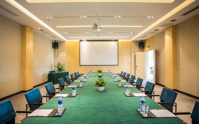 ibis Styles Changsha International Exhibition Center