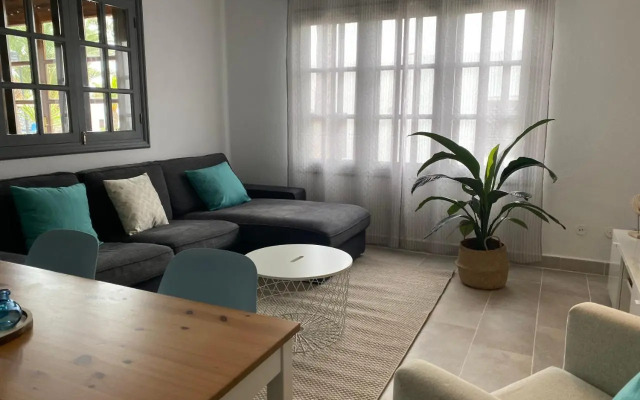 LC Bastian Marina Bungalow