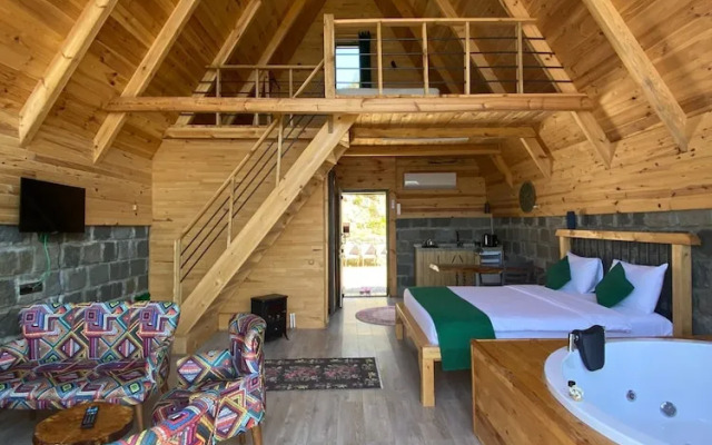 Şeni Bungalov
