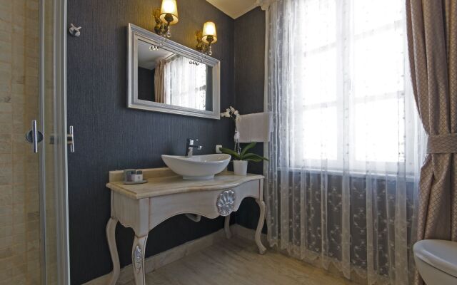 Alacati Roka Tas Otel