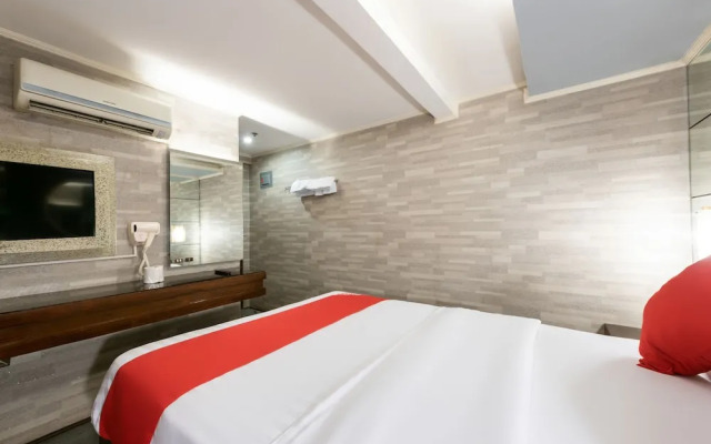 OYO 191 Paradise Apartelle